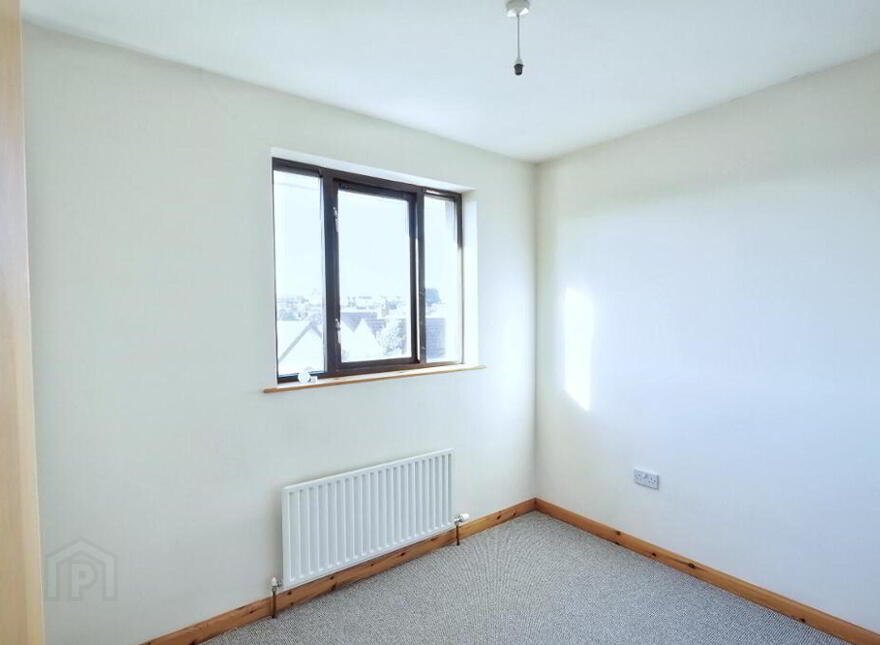 52g Shaftesbury Road, Bangor, BT20 3GD