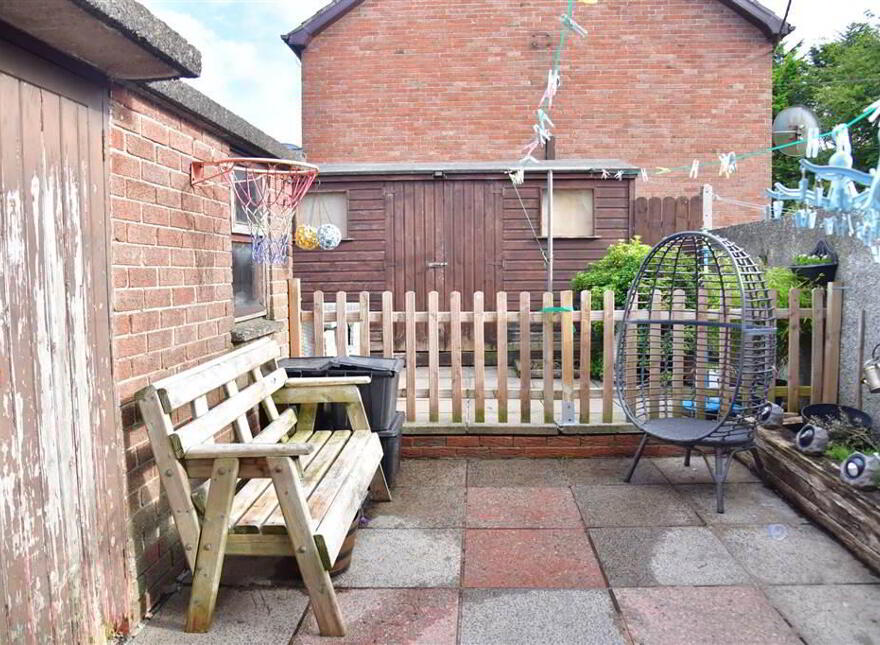22 Arran Avene, Ballymena, BT42 4AP