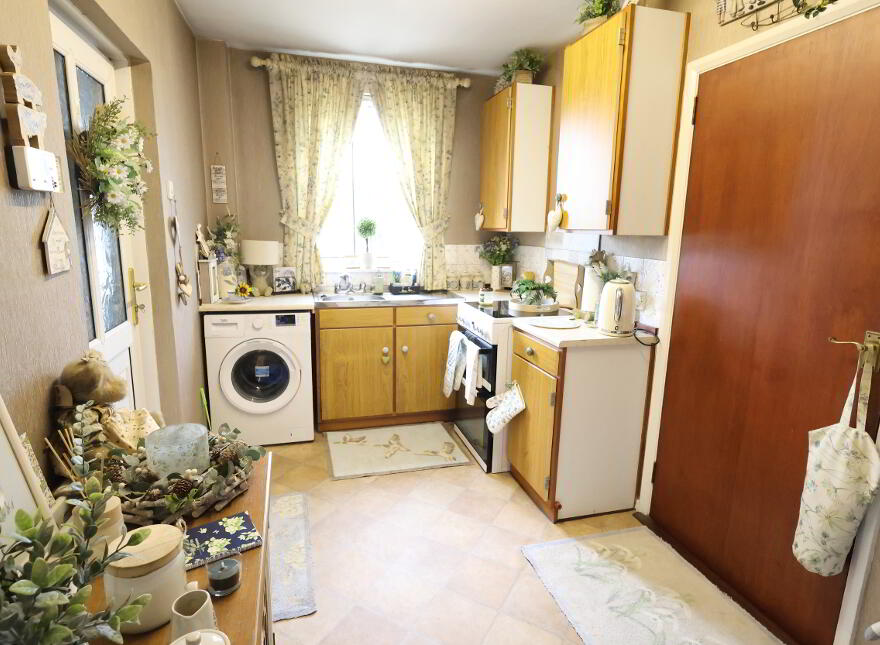 6 Riverside, Cookstown, BT80 9UX