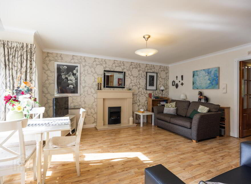 13 Cabinhill Mews, Belfast, BT5 7AE