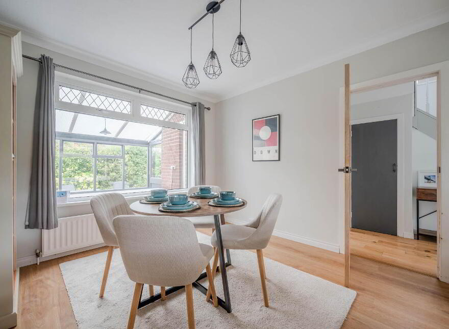 8 Glenholm Crescent, Belfast, BT8 6LS