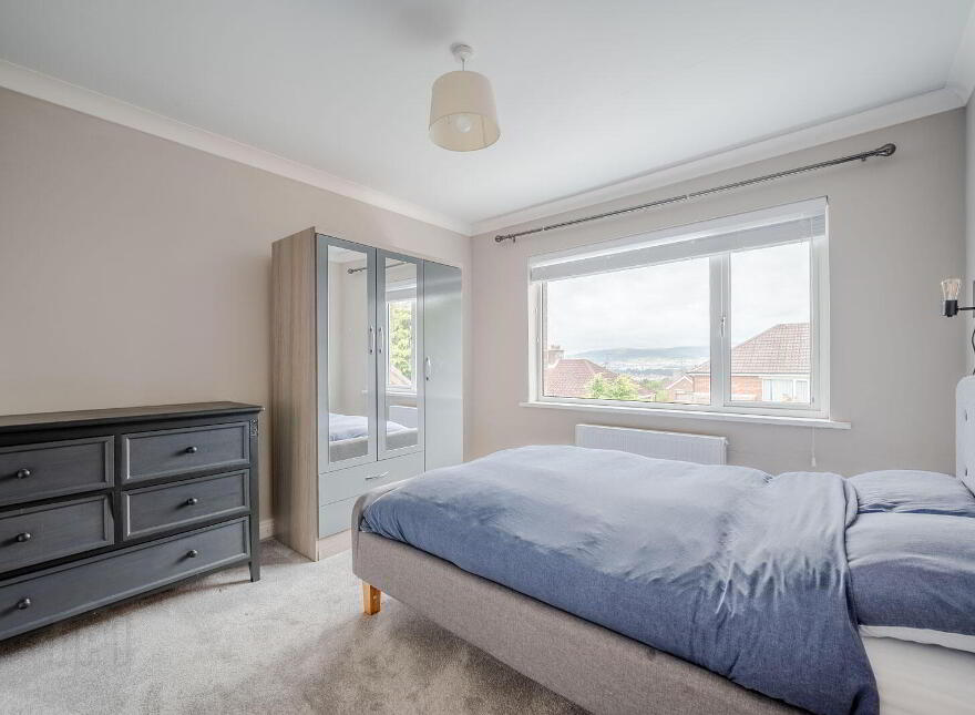8 Glenholm Crescent, Belfast, BT8 6LS