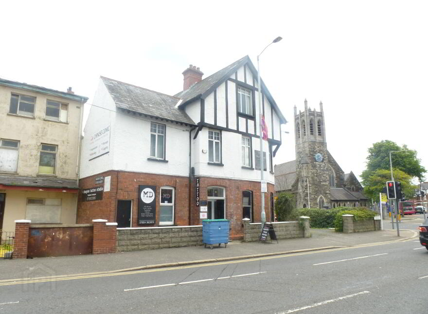 Room 3, 126 Bloomfield Avenue, Belfast, BT5 5AE photo