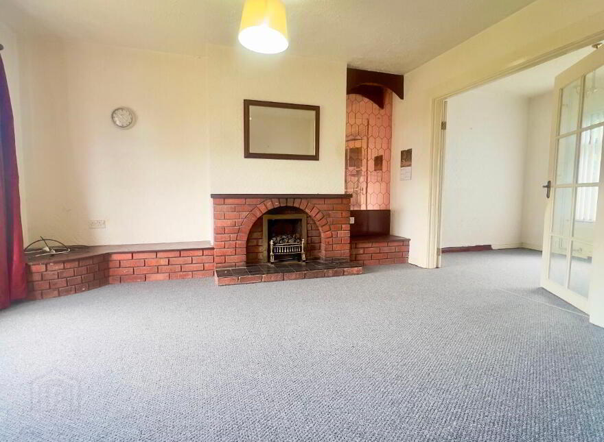 17 Alexandra Crescent, Larne, BT40 1NE