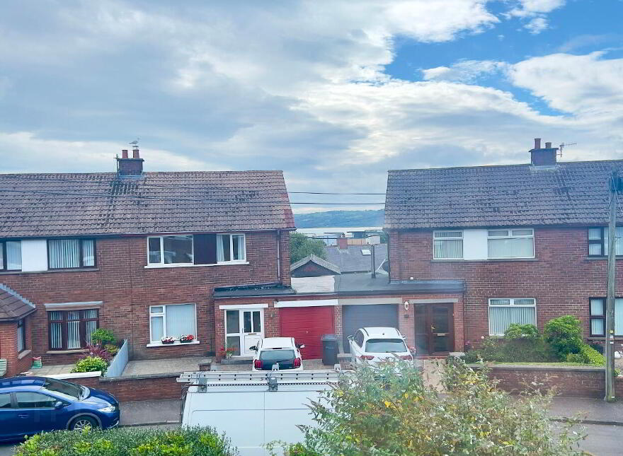 17 Alexandra Crescent, Larne, BT40 1NE