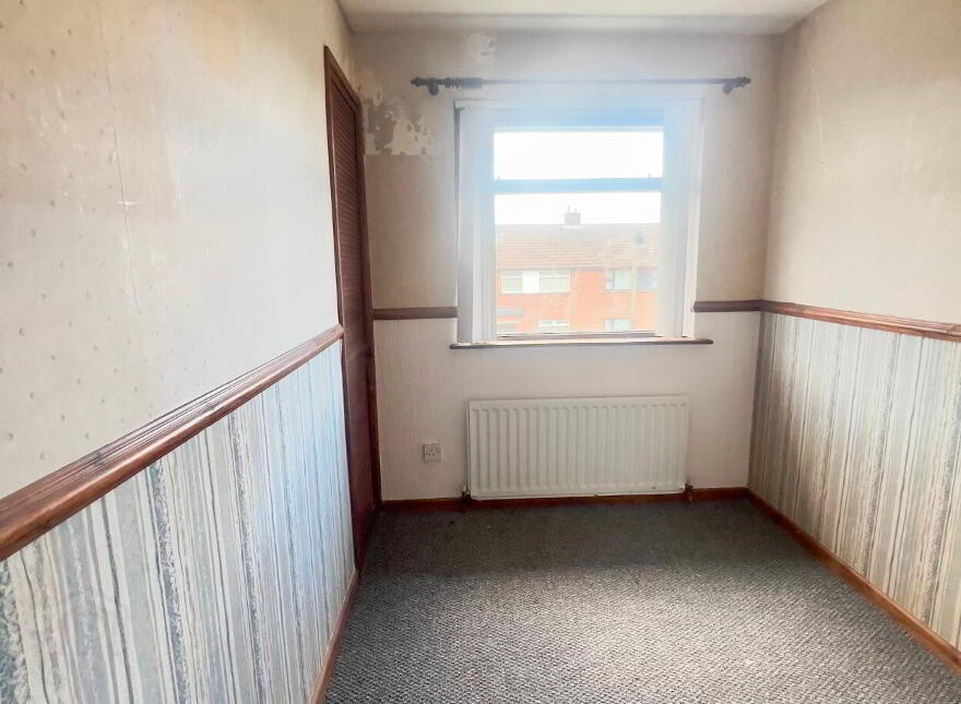 17 Alexandra Crescent, Larne, BT40 1NE