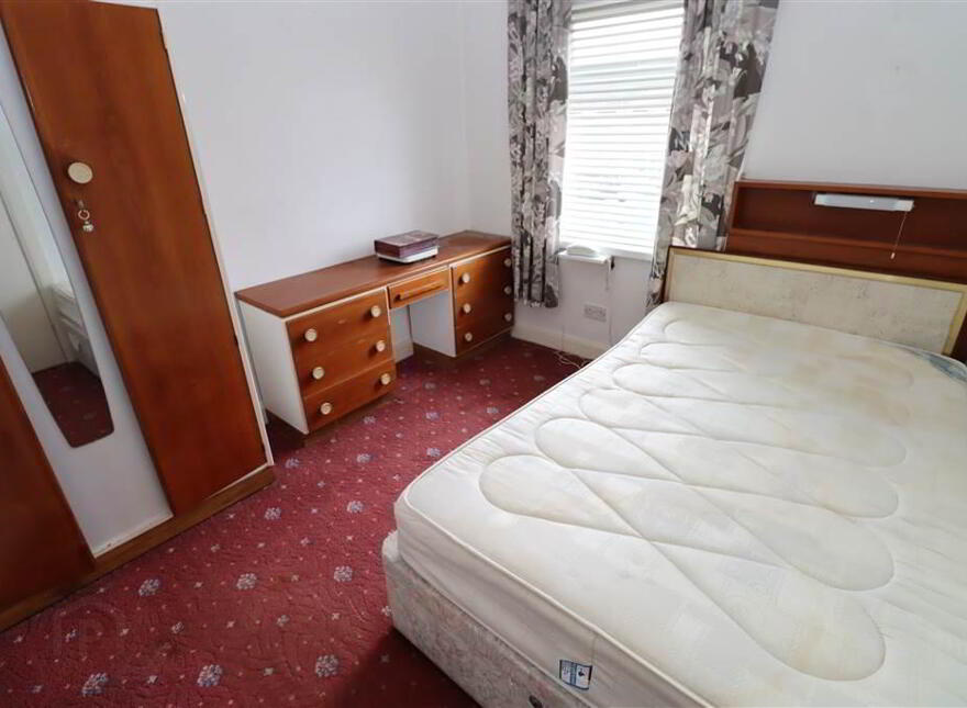 4 Strandburn Gardens, Sydenham, Belfast, BT4