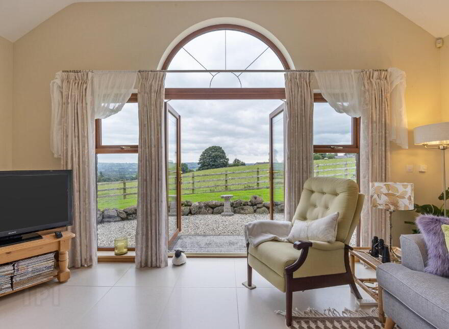 125 Knowehead Road, Broughshane, Ballymena, BT43 7JD