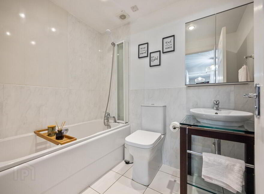 11 River House, 21 The Boulevard, Belfast, BT7 3LN