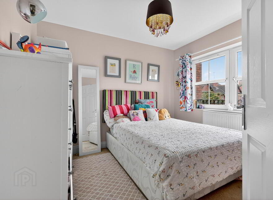 23 St John Place, Belfast, BT7 3HA