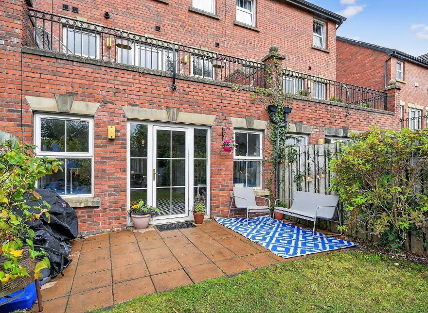 23 St John Place, Belfast, BT7 3HA