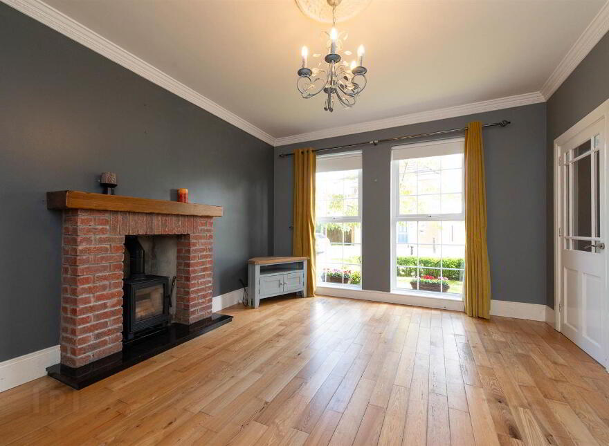1 Demesne Avenue, Downpatrick, BT30 6UY