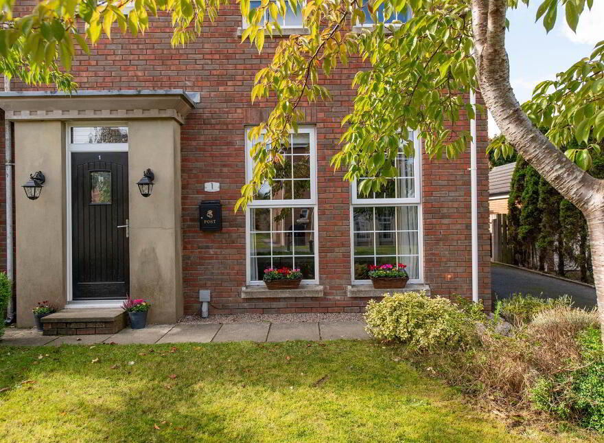 1 Demesne Avenue, Downpatrick, BT30 6UY