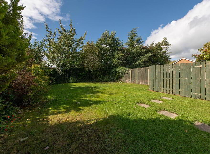 1 Demesne Avenue, Downpatrick, BT30 6UY