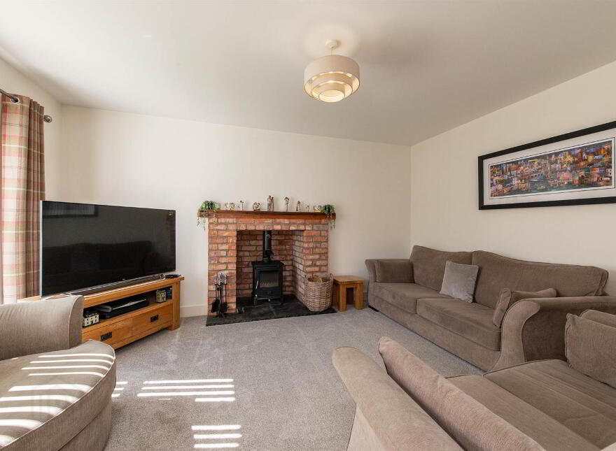 39 Graysfield, Crossgar, BT30 9HG