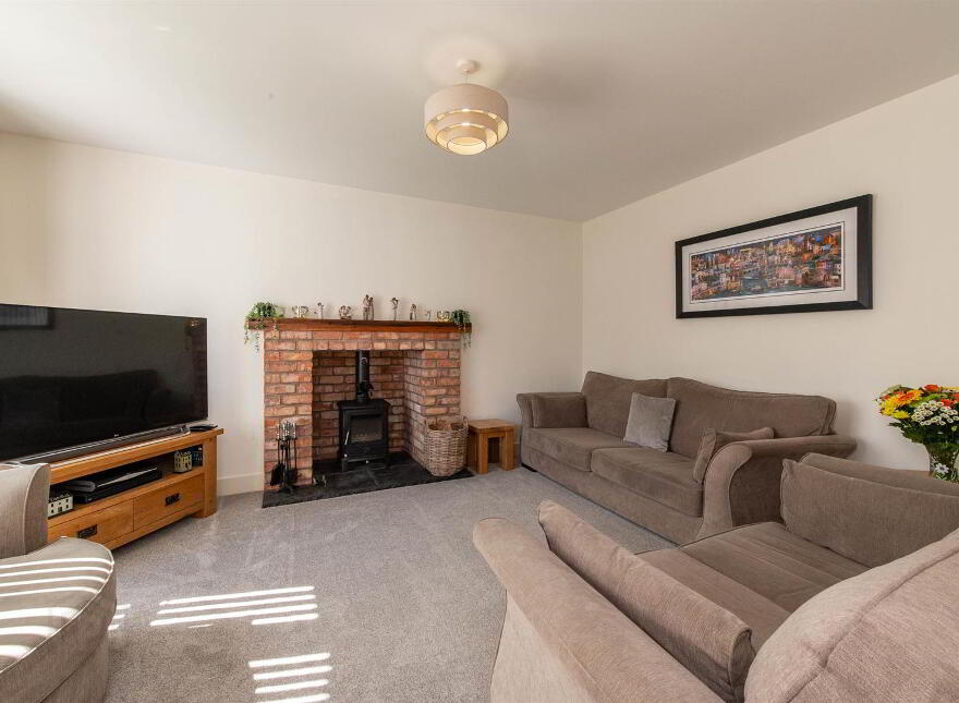 39 Graysfield, Crossgar, BT30 9HG