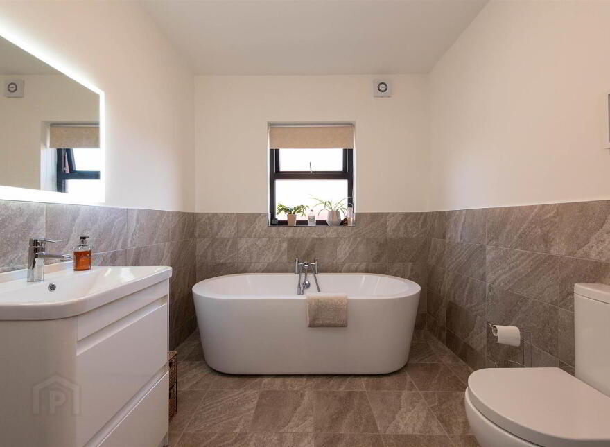 39 Graysfield, Crossgar, BT30 9HG