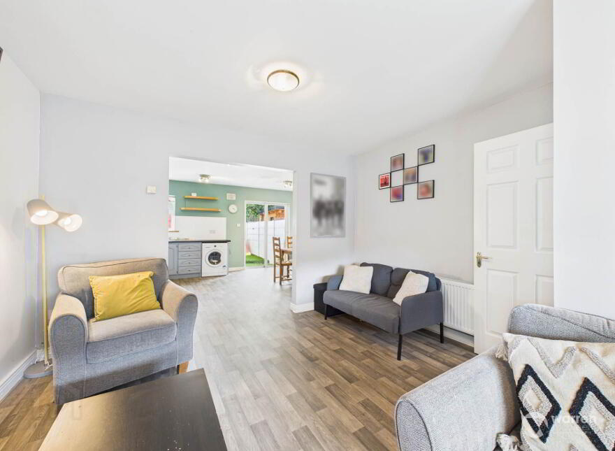 52 Robert`s Hill, Circular Road, Kilkenny Town, R95F6W8