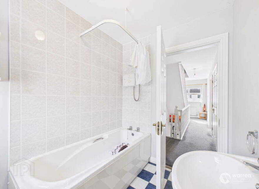 52 Robert`s Hill, Circular Road, Kilkenny Town, R95F6W8