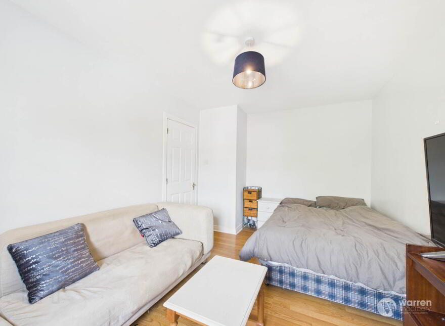 52 Robert`s Hill, Circular Road, Kilkenny Town, R95F6W8