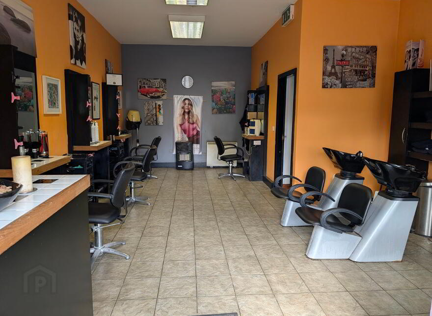 Main St., Cloncorrick, Carrigallen, H12FH29