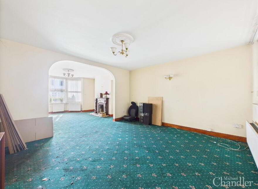 70 Downshire Road, Holywood, BT18 9LY