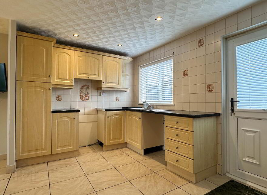 8 Redthorn Court, Off Ballycastle Road, Coleraine, BT52 2ET