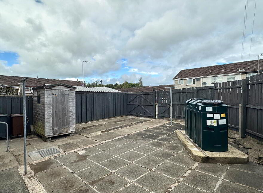 8 Redthorn Court, Off Ballycastle Road, Coleraine, BT52 2ET