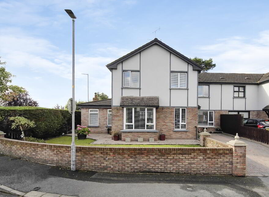 2 Moorlands, Coalisland, Co Tyrone, BT71 4SJ photo