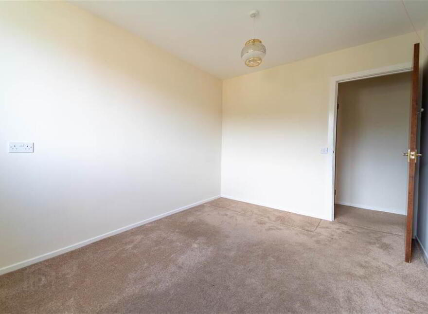 6 Ballyholme Court, Windmill Road, Bangor, BT20 5QX