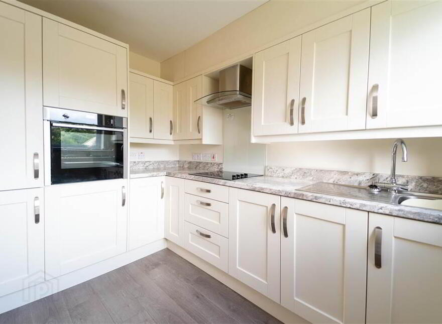 6 Ballyholme Court, Windmill Road, Bangor, BT20 5QX
