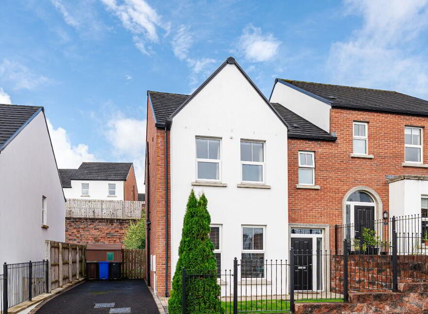 89 Birch Hill, Waterside, Derry/Londonderry, BT47 2FN