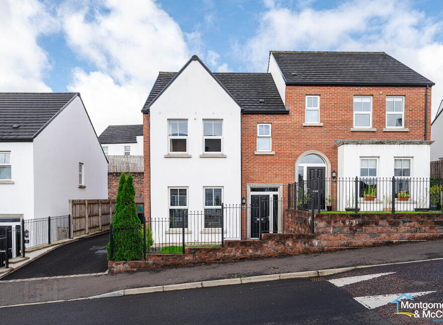 89 Birch Hill, Waterside, Derry/Londonderry, BT47 2FN photo