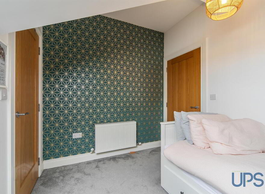 Apartment 8 2 Eaton Park, Dunmurry, Belfast, BT17 9FX