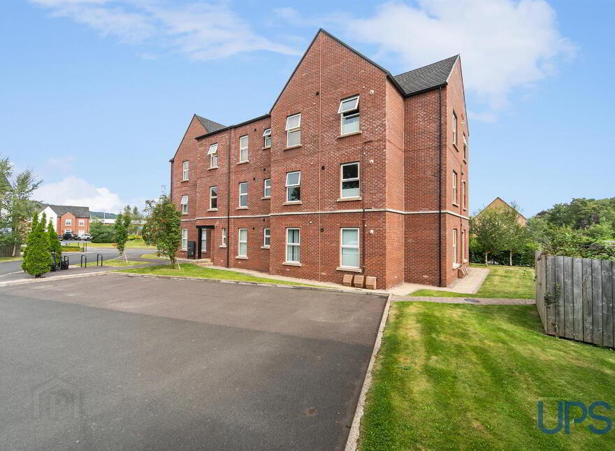 Apartment 8 2 Eaton Park, Dunmurry, Belfast, BT17 9FX