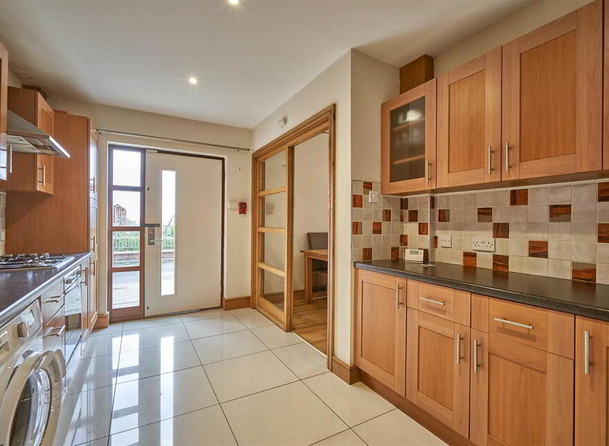 Apt 2 67a, Ballygowan Road, Belfast, BT5 7LJ