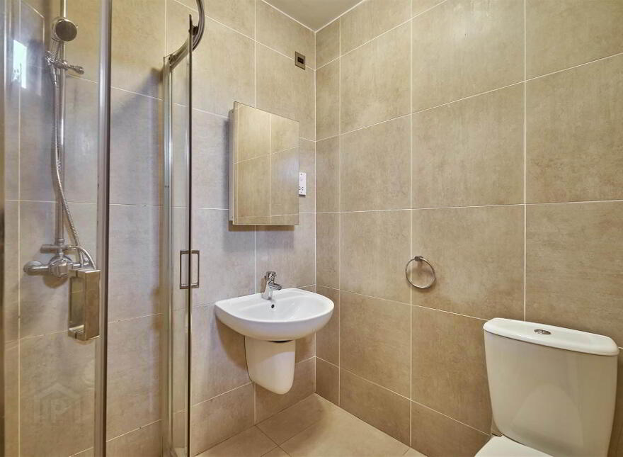 Apt 2 67a, Ballygowan Road, Belfast, BT5 7LJ