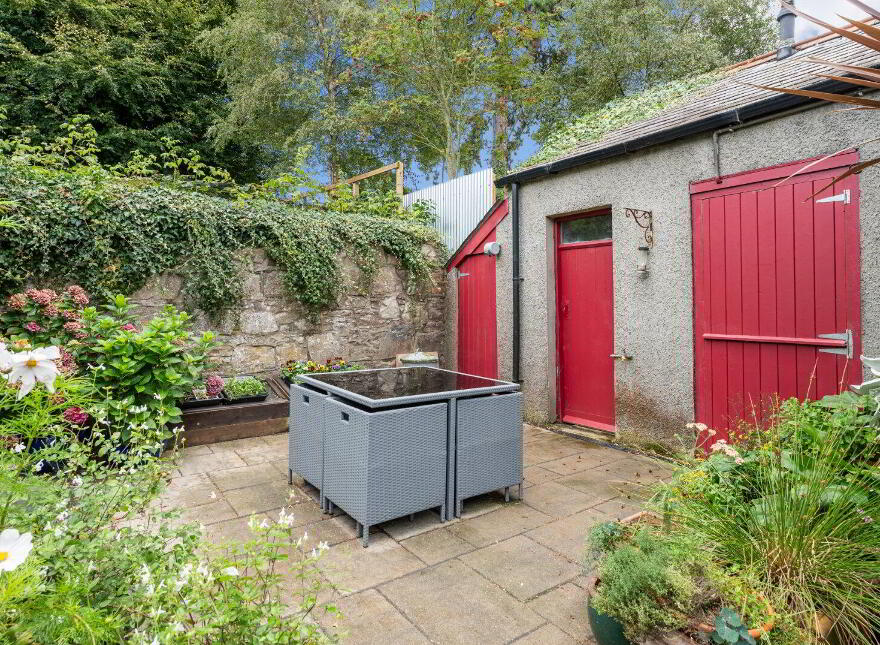 7 Crawfordsburn Road, Newtownards, BT23 4EA