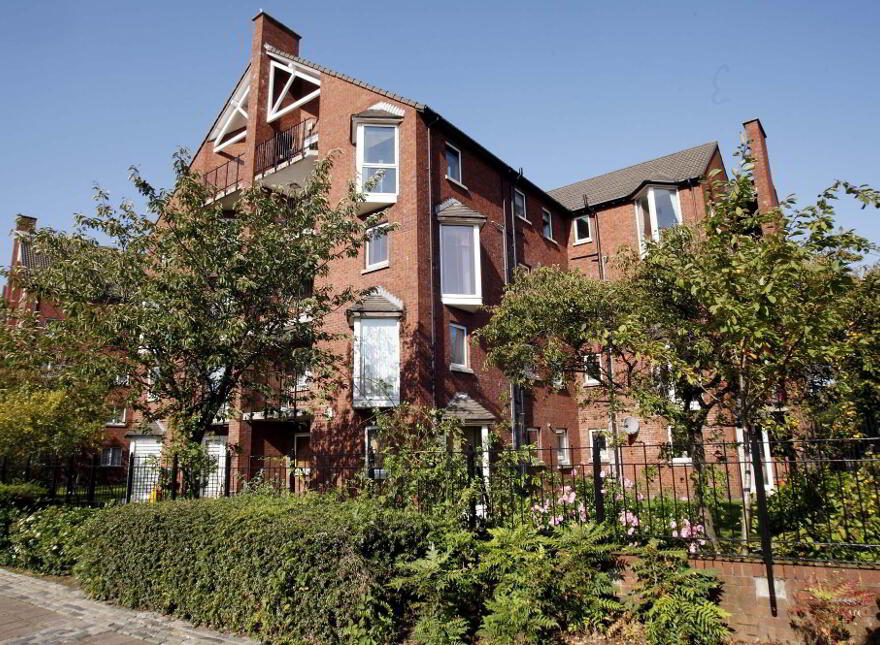 3 Laganview Court, Belfast, BT5 4AR photo