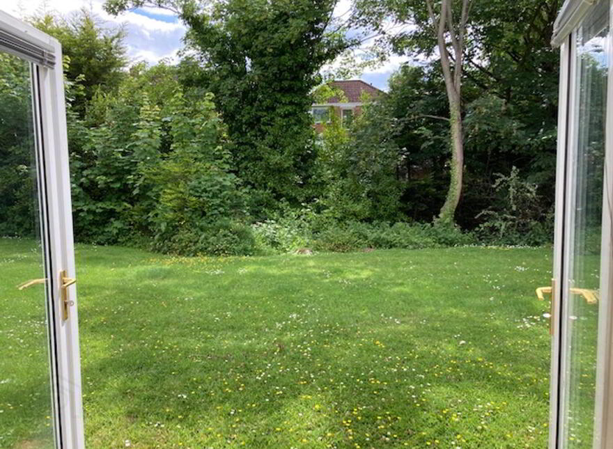 Apt 2, 13 Helgor Park Mews, Off Circular Road, Belfast, BT4 2GX