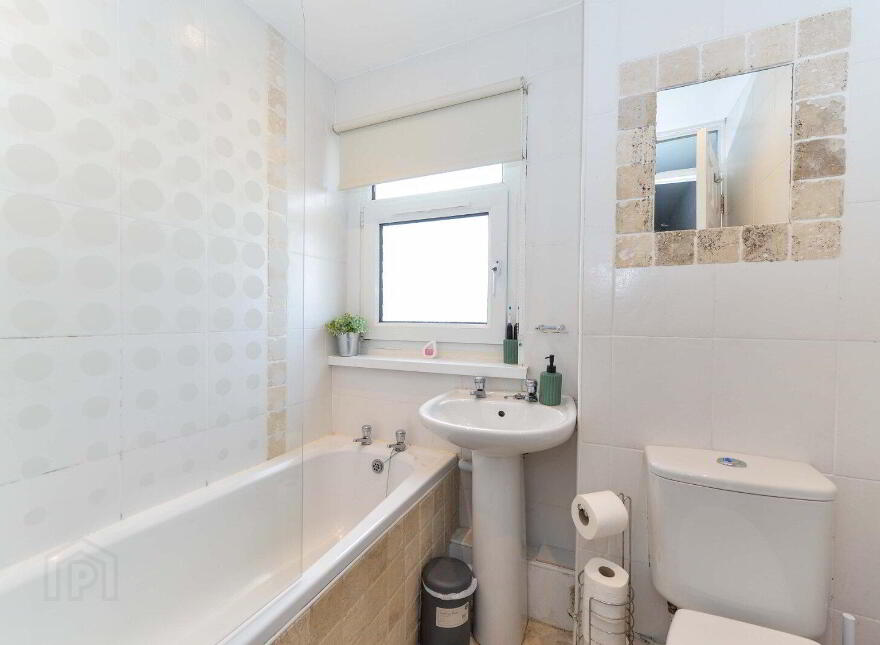 31 Culross Drive, Dundonald, Belfast, BT16 2SQ
