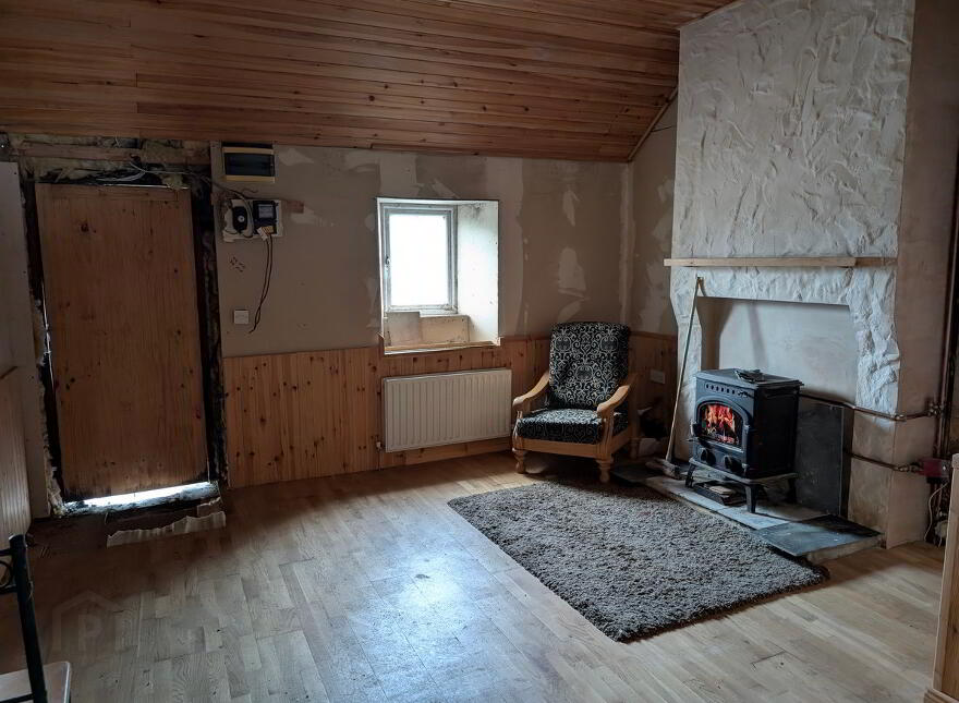 Cornaferst, Carrigallen, H12PN32