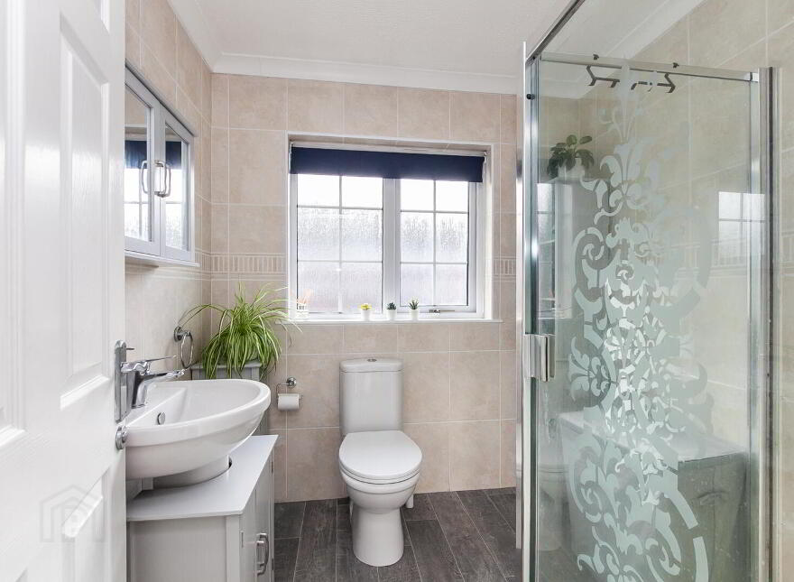 16 Hillcrest Villas, Doagh Road, Newtownabbey, BT36 6EE