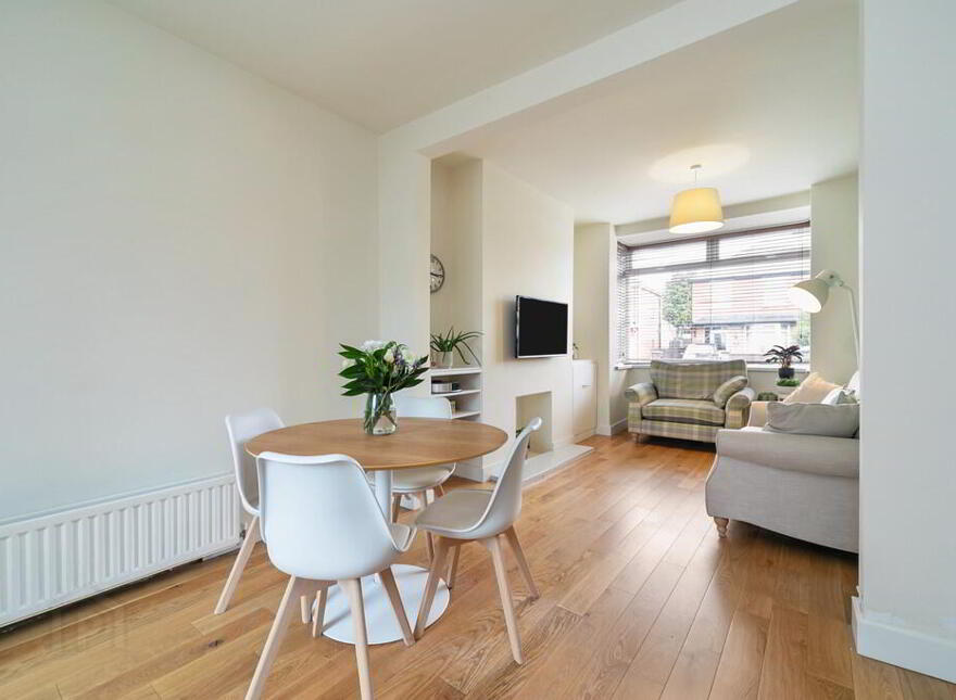 140 Connsbrook Avenue, Belfast, BT4 1JX