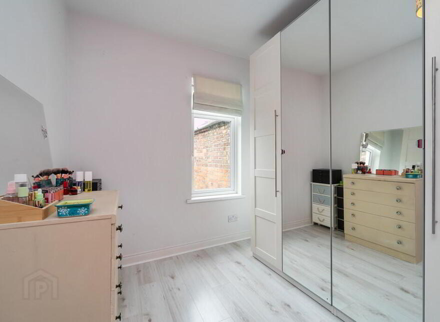 140 Connsbrook Avenue, Belfast, BT4 1JX