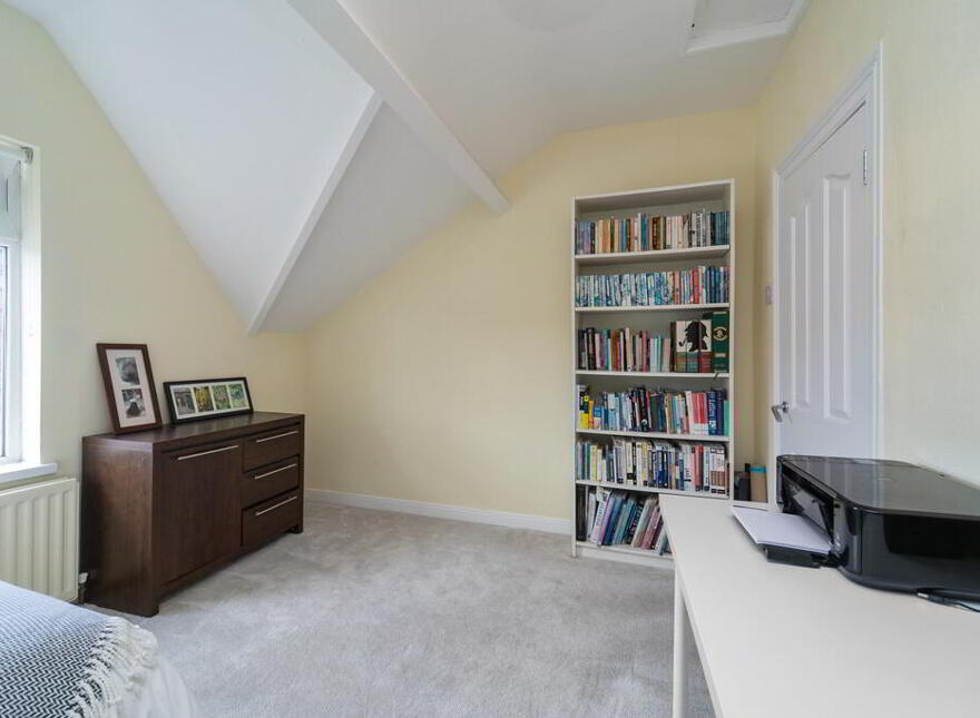 140 Connsbrook Avenue, Belfast, BT4 1JX