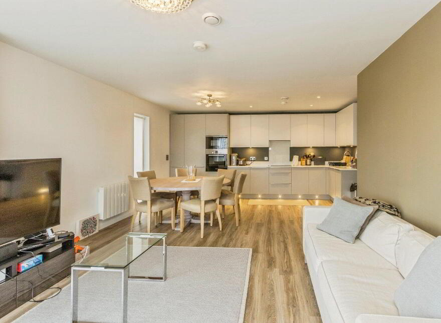Apt 6.10 Portland 88, 55 Ormeau Road, Belfast, BT7 1FE