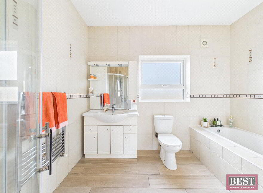 37 Annaghgad Road, Crossmaglen, Newry, BT35 9JG