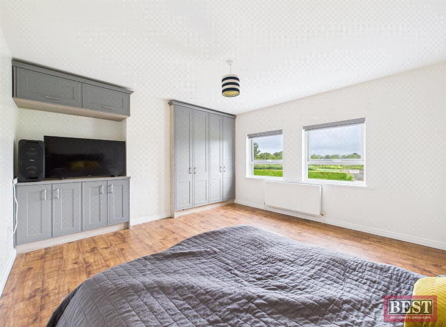 37 Annaghgad Road, Crossmaglen, Newry, BT35 9JG