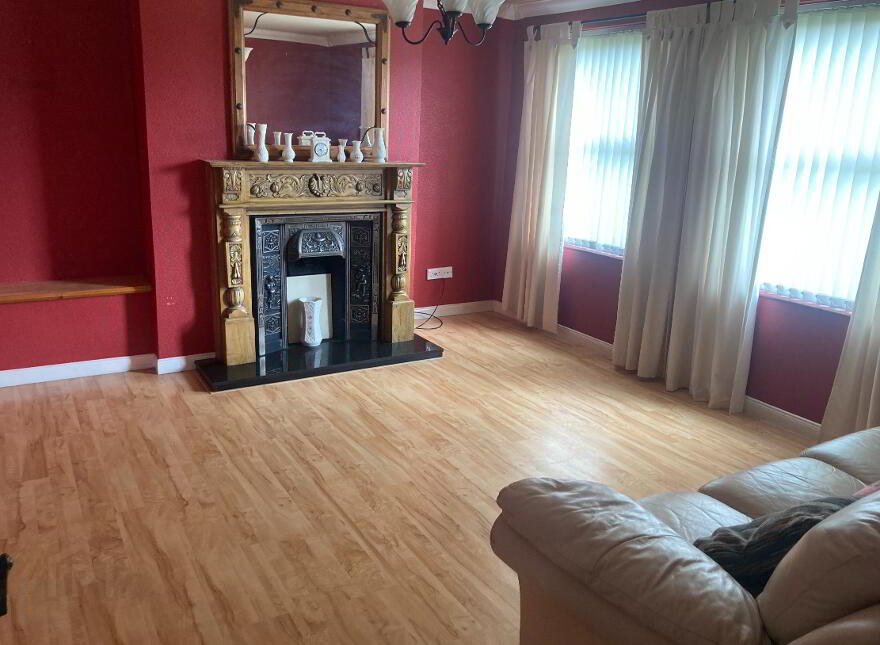 83 Hillview Park, Castlederg, BT81 7PR